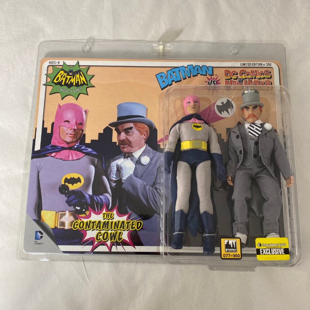 Batman vs. Mad Hatter Action Figures EE Exclusive
